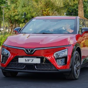 Vinfast VF7